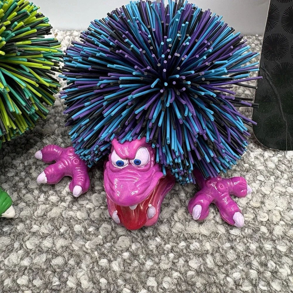 Koosh Ball Set Dinosaurs Tax Plain And Sling Shot Fidget Fun VTG Toys‎